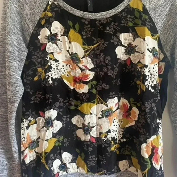 Kut From the Kloth Floral Mixed Material Top - Picture 7 of 14